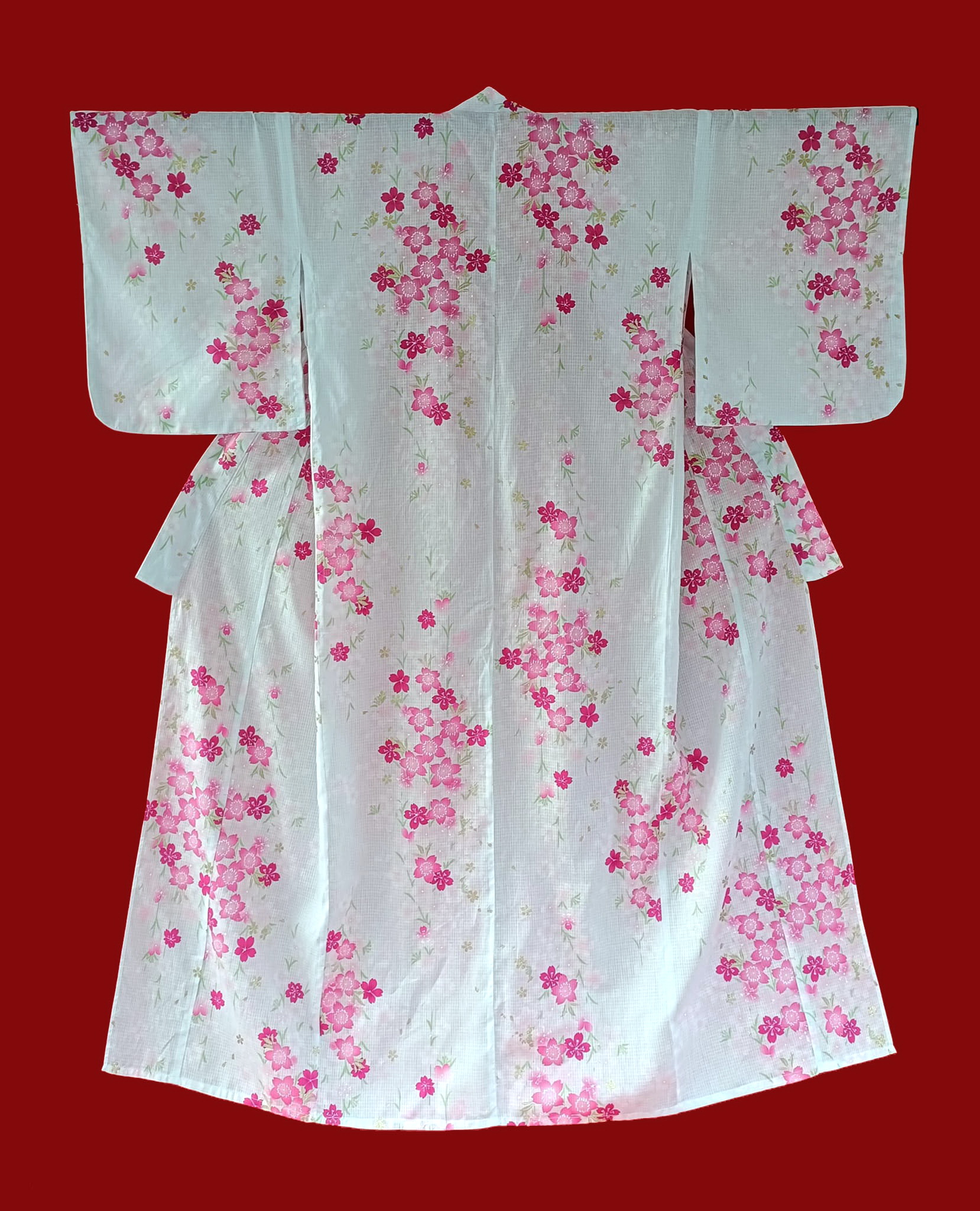 ยูกาตะสีอ่อนลายซากุระ01