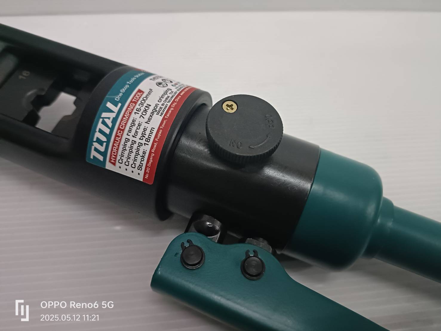 คีมย้ำหางปลาไฮดรอลิค 16-240mm² THCT0240 TOTAL