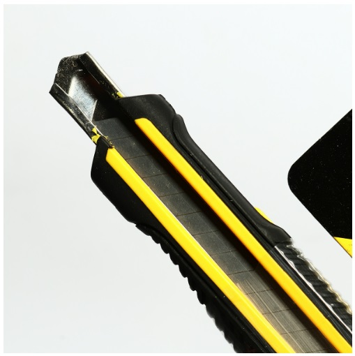 มีดคัตเตอร์ DYNAGRIP 5" 10-409 STANLEY