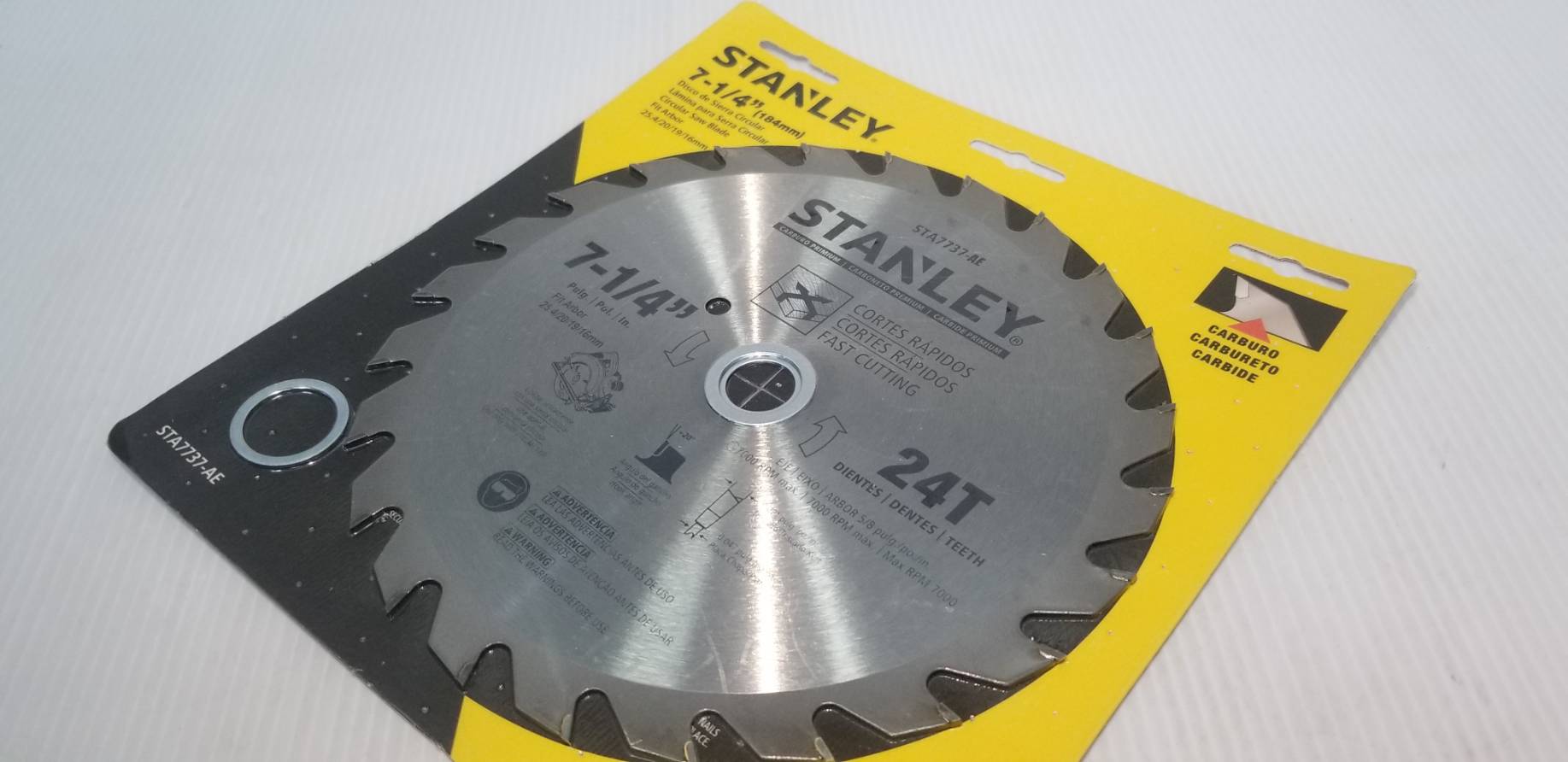 ใบเลื่อยวงเดือน7" STA7737-AE STANLEY