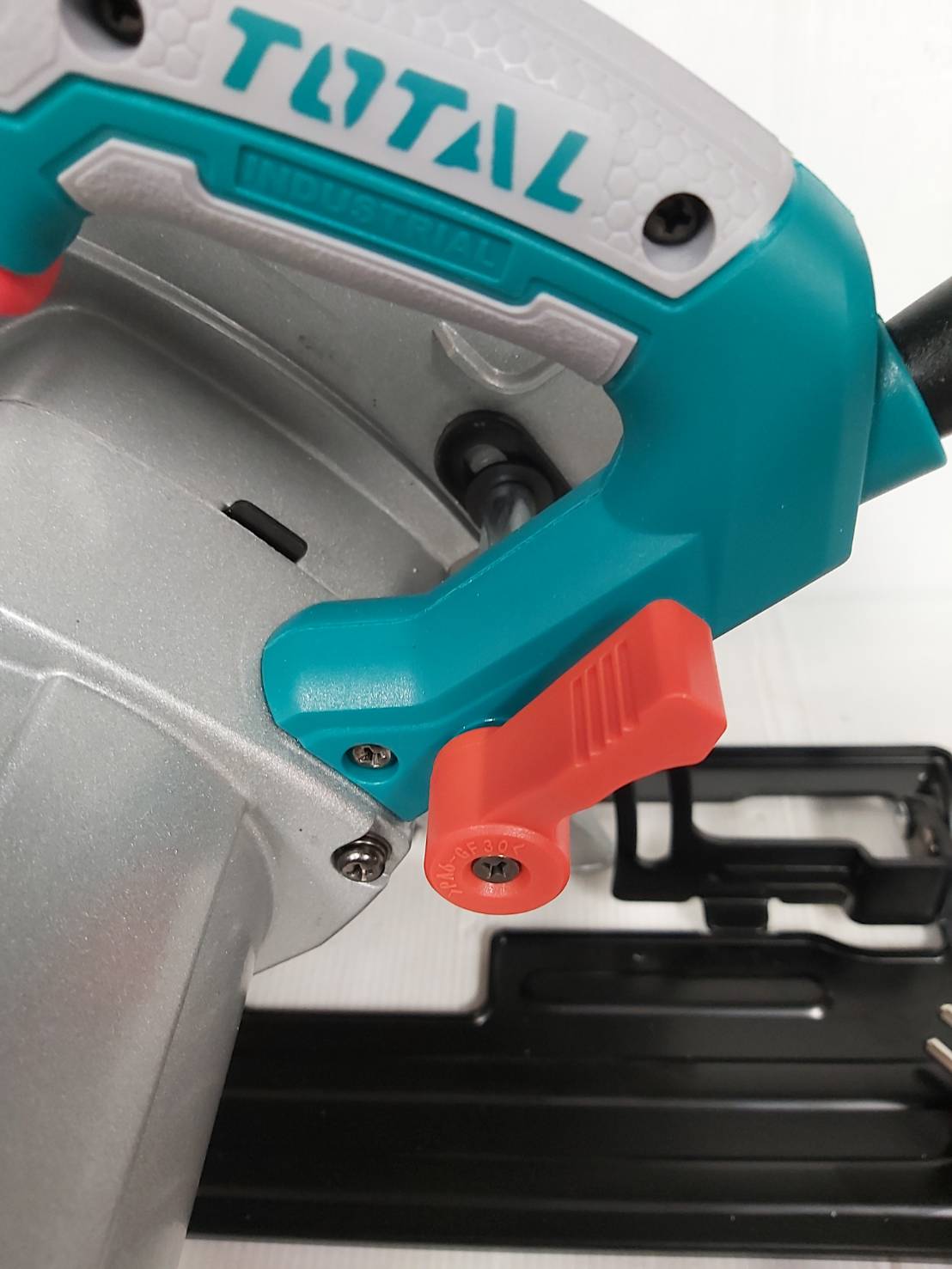 เลื่อยวงเดือน9" TS1222356 TOTAL