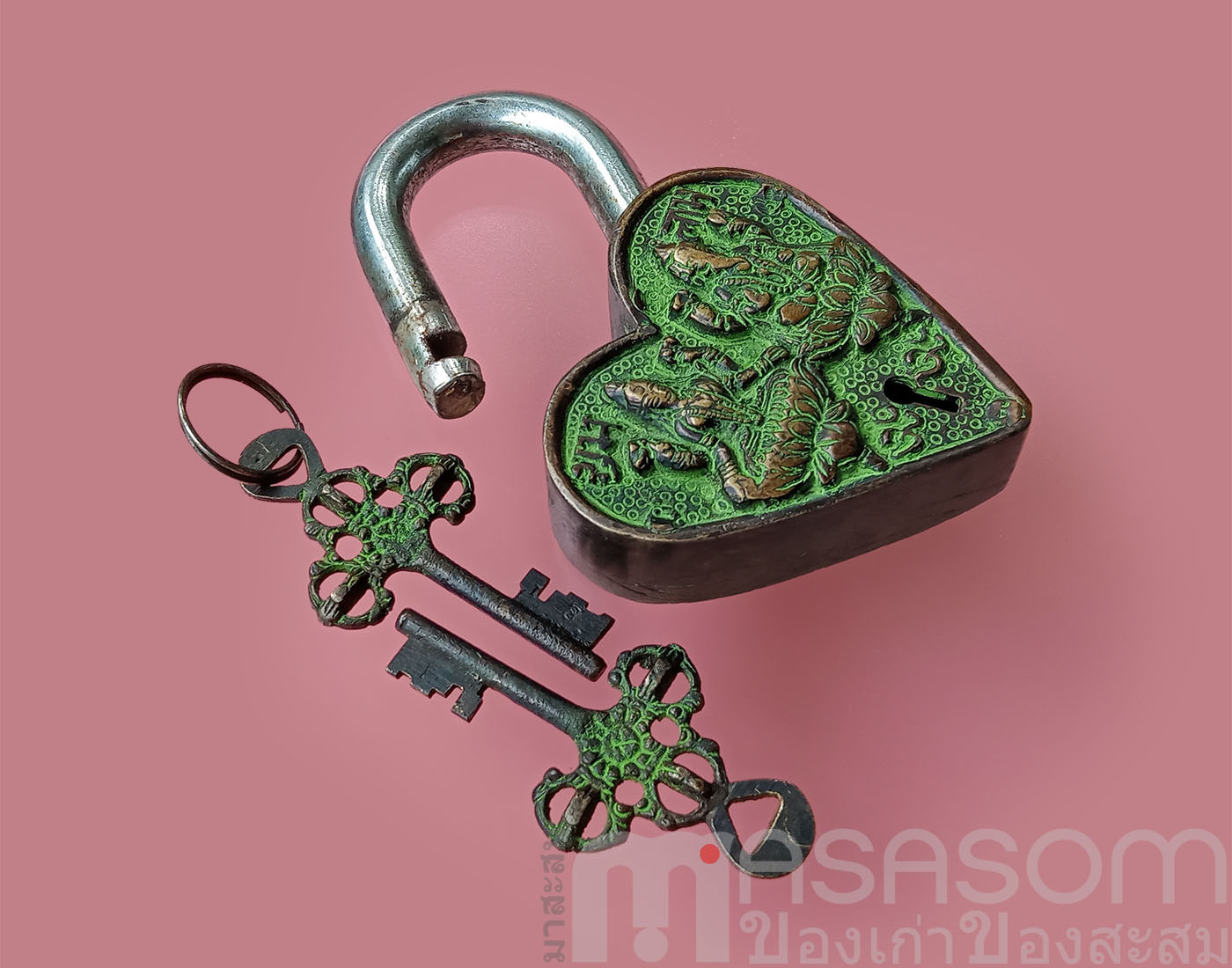 กุญแจทองเหลืองโบราณ