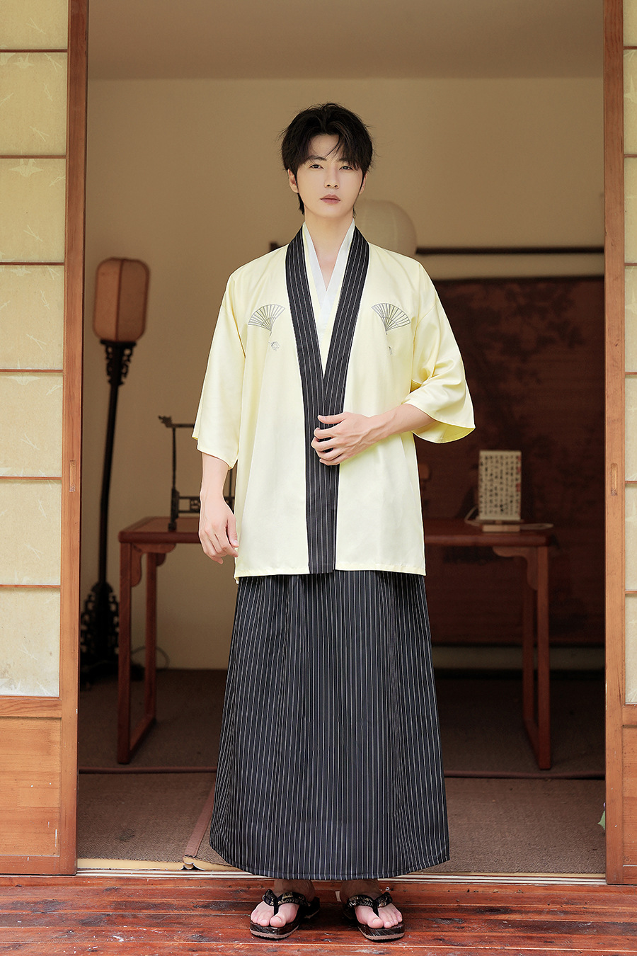 ชุดยูกาตะชาย