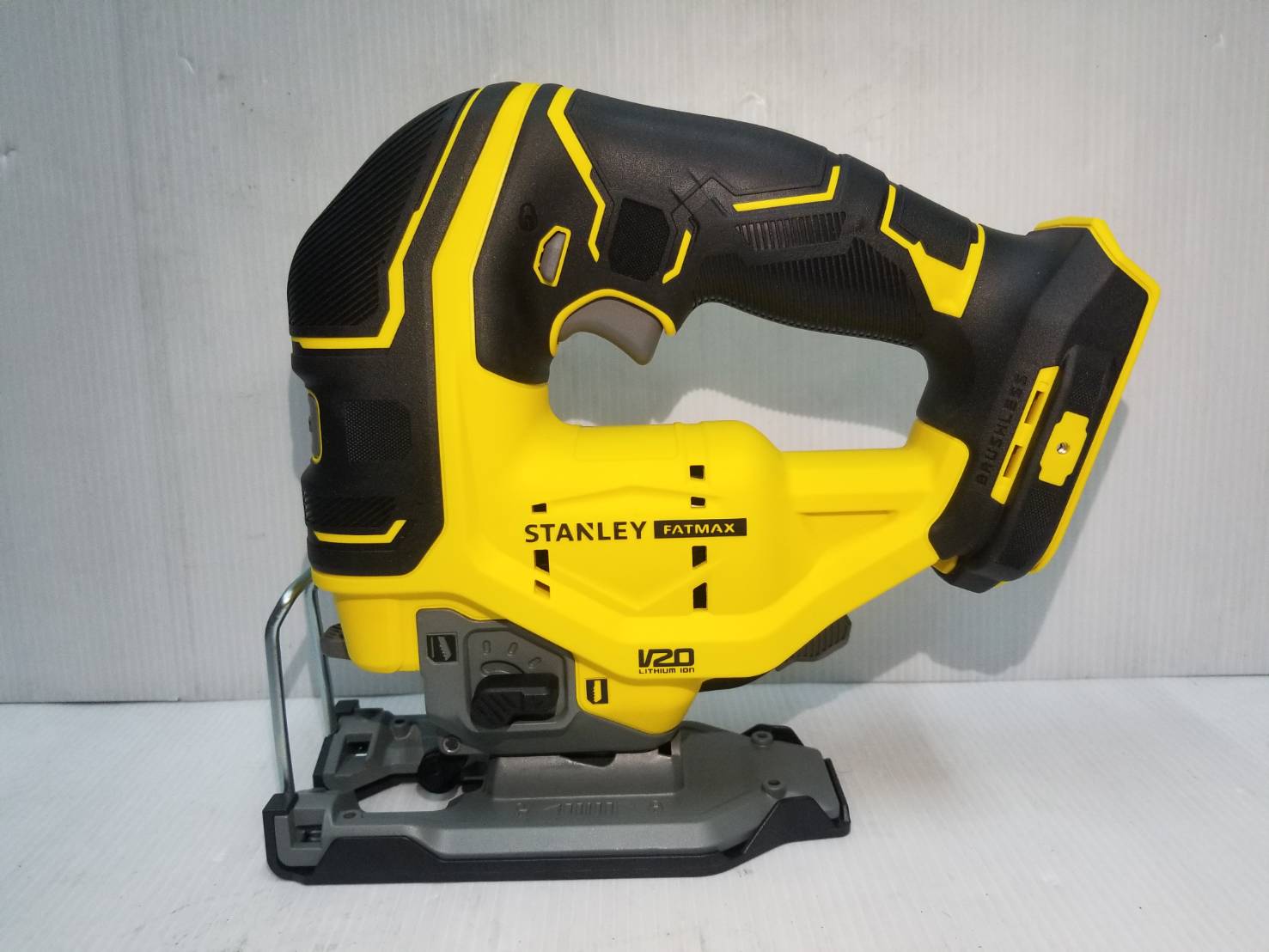 จิกซอไร้สาย SBJ650 STANLEY