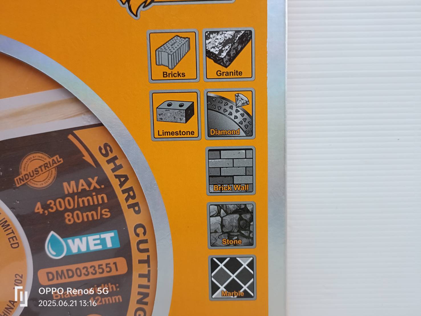 INGCO ใบเพชรตัดคอนกรีต14"x3mm. DMD033551 ใช้กับ PC3558