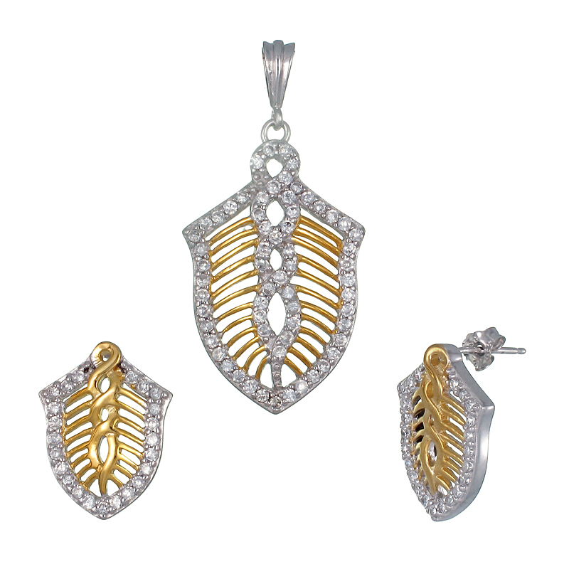 ต่างหูพร้อมจี้ ( ชุบทอง ) = Earring with Pendant ( Gold )