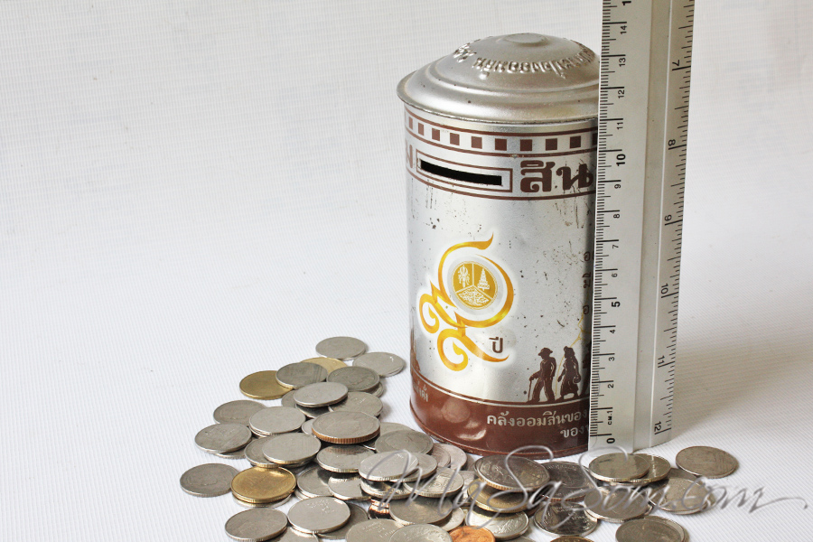 กระป๋องออมสินรุ่นย้อนยุค