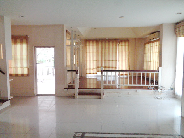 🚩H1091 ขายบ้านเดี่ยว 76.3 ตร.วา หมู่บ้านมัณฑนา วัชรพล-รามอินทรา2 แขวงท่าแร้ง เขตบางเขน ทำเลดี ใกล้ห้าแยกวัชรพล อยู่หลังมุม