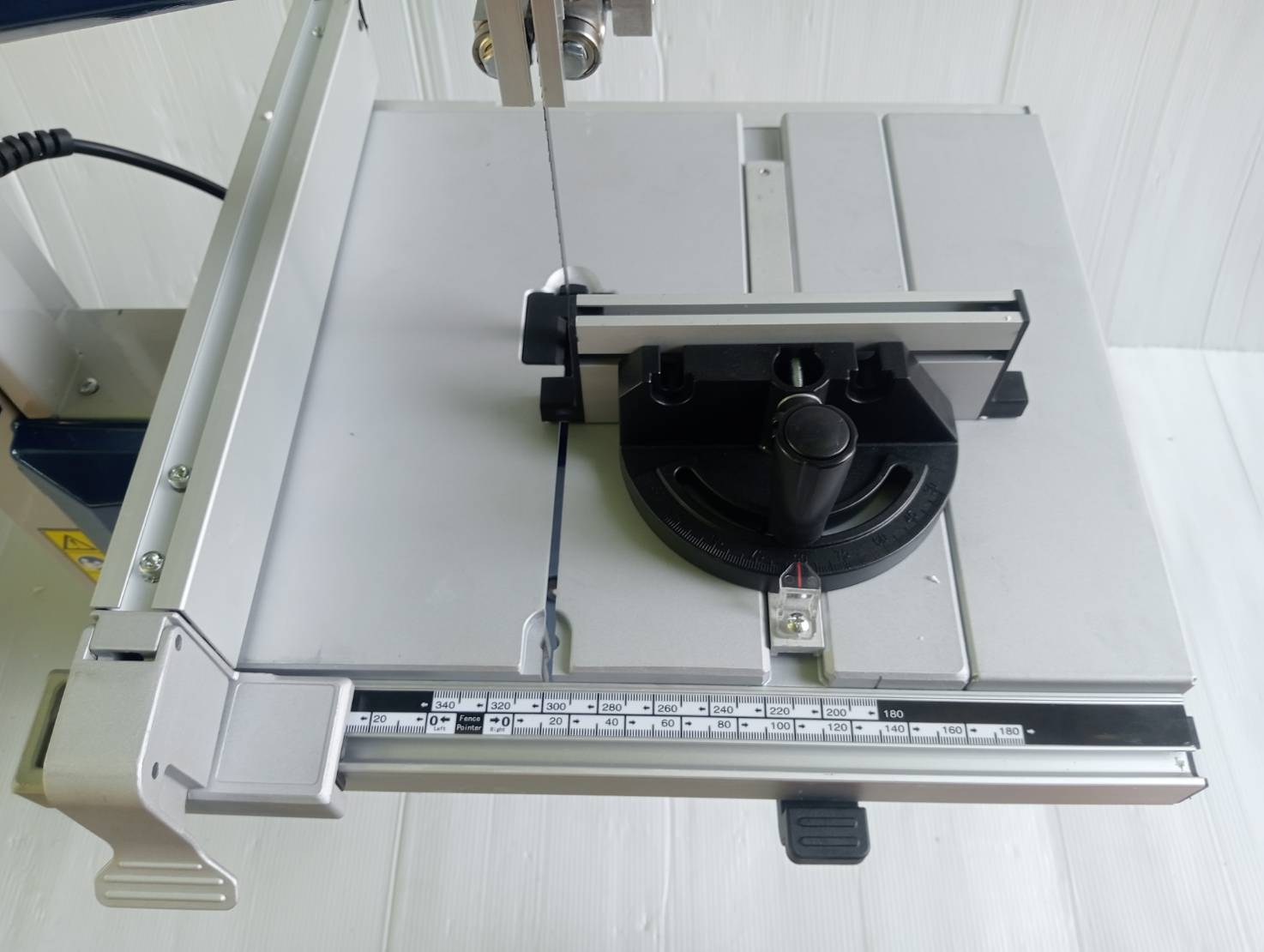 แท่นเลื่อยสายพาน 10นิ้ว HBS261 SCHEPPACH