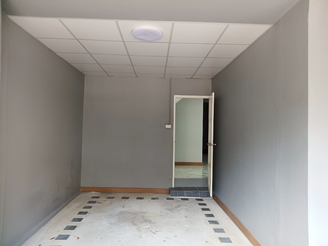 🚩H1257 vายทาวน์เฮ้าส์ 2ชั้น 20 ตร.วา อยู่หมู่บ้านอัมรินทร์นิเวศน์1 รีโนเวทใหม่ ห่างมหาวิทยาลัยเกริก 150 เมตร ใกล้เซ็นทรัล รามอินทรา 5นอน 2น้ำ เดินไปรถไฟฟ้าได้