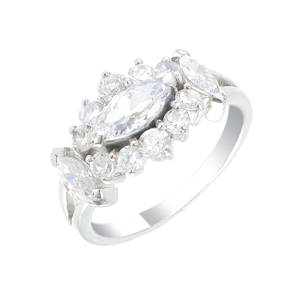 แหวนเงิน ประดับเพชร CZ แหวนดีไซน์สวยหรู ลุคกลางวันสบายๆ เปล่งประกายแวววาวตั้งแต่เช้าจรดค่ำ แหวนเก๋ดูดีใส่ได้ตลอดทุกโอกาส