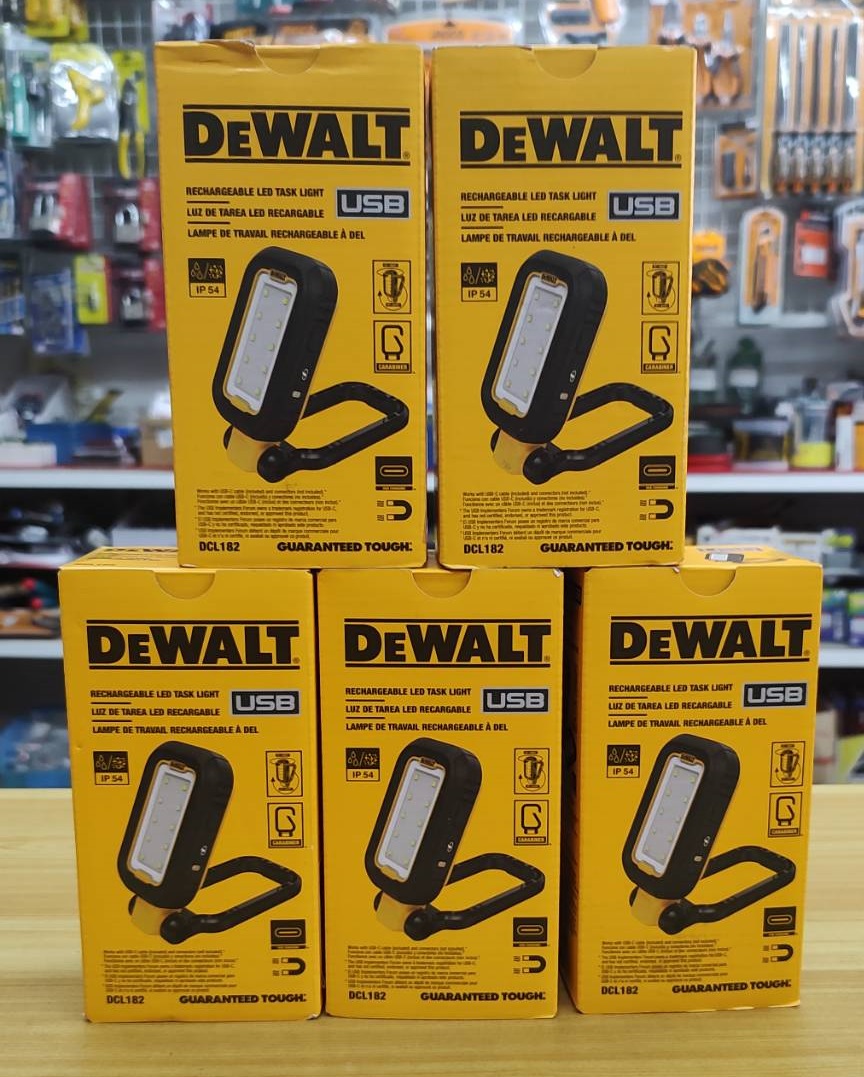 ไฟ LED ส่องทำงานแบบพกพา มีแม่เหล็กในตัว DCL182 DEWALT