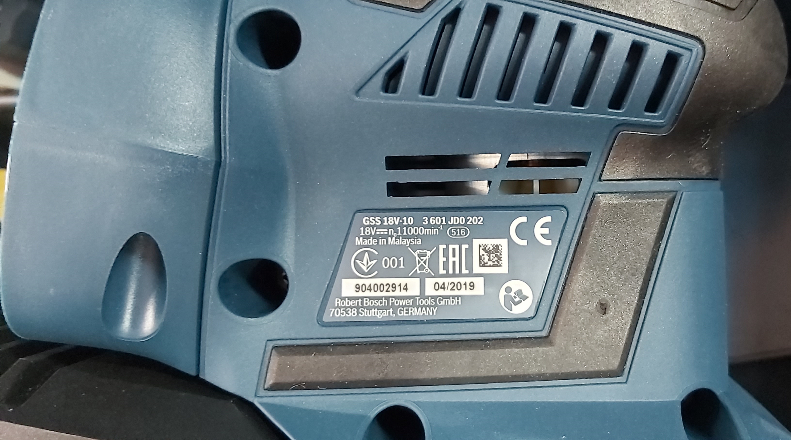 ขัดกระดาษทรายมัลติไร้สาย GSS18V-10 BOSCH SOLO