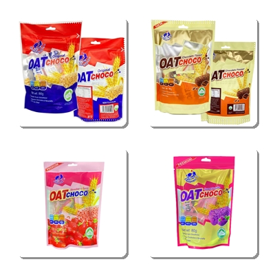 Oat Choco ขนมข้าวโอ๊ตอัดแท่ง ห่อเล็ก มี 4 รสชาติ ปริมาณ 80 กรัม เหมาะกับคนที่รักสุขภาพ อร่อย ครบรส รสชอคโกแลต Twinfish ข้าวโอ๊ตอัดแท่ง ธัญพืชจากธรรมชาติ พลังงานสูง ไขมันคอเลสเตอรอลต่ำ จุ่มนมหรือจิบชากาแฟมื้อเช้า บ่าย อร่อยทุกรส