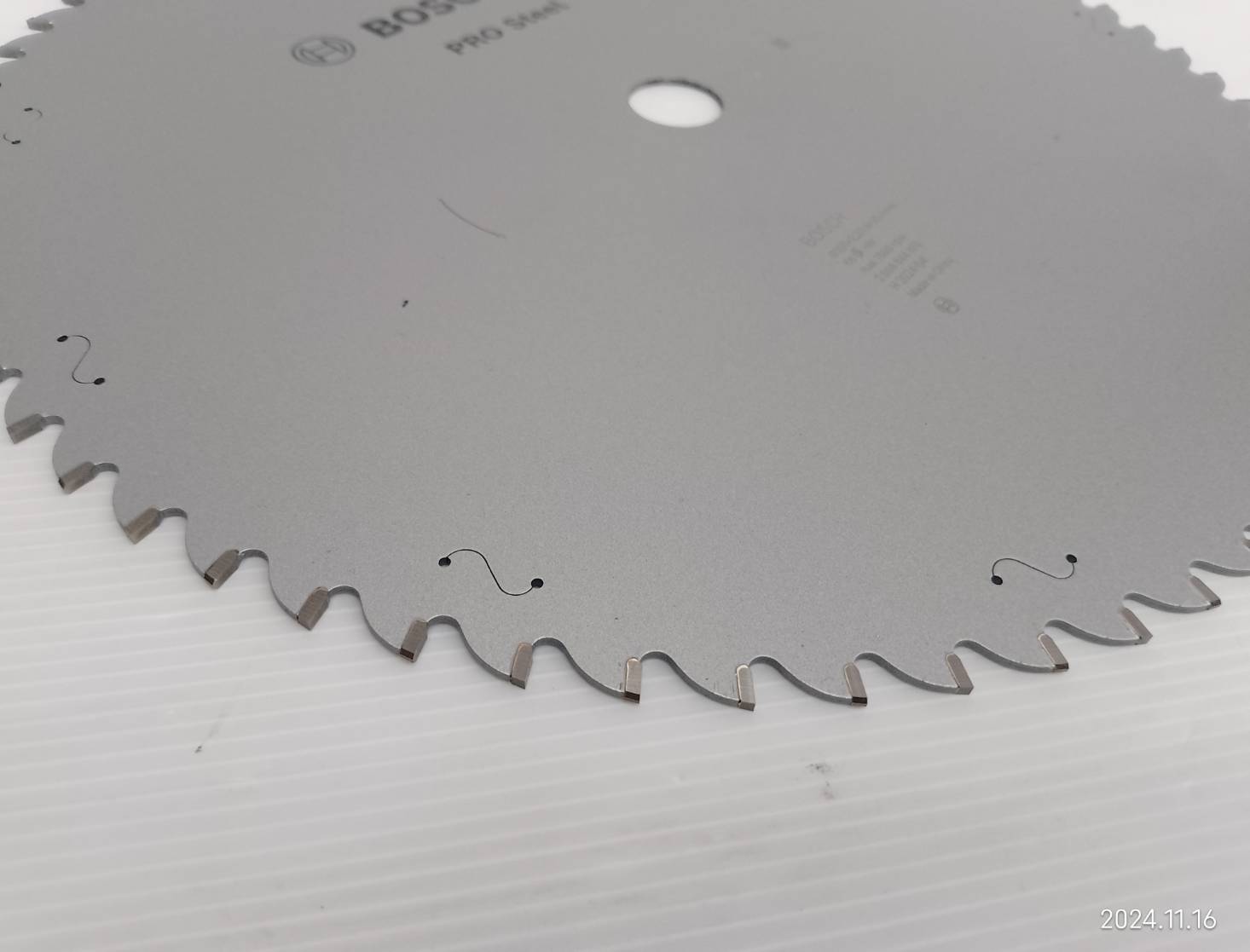 ใบเลื่อยวงเดือนตัดเหล็ก Pro Steel 14"x66T BOSCH 2608844870