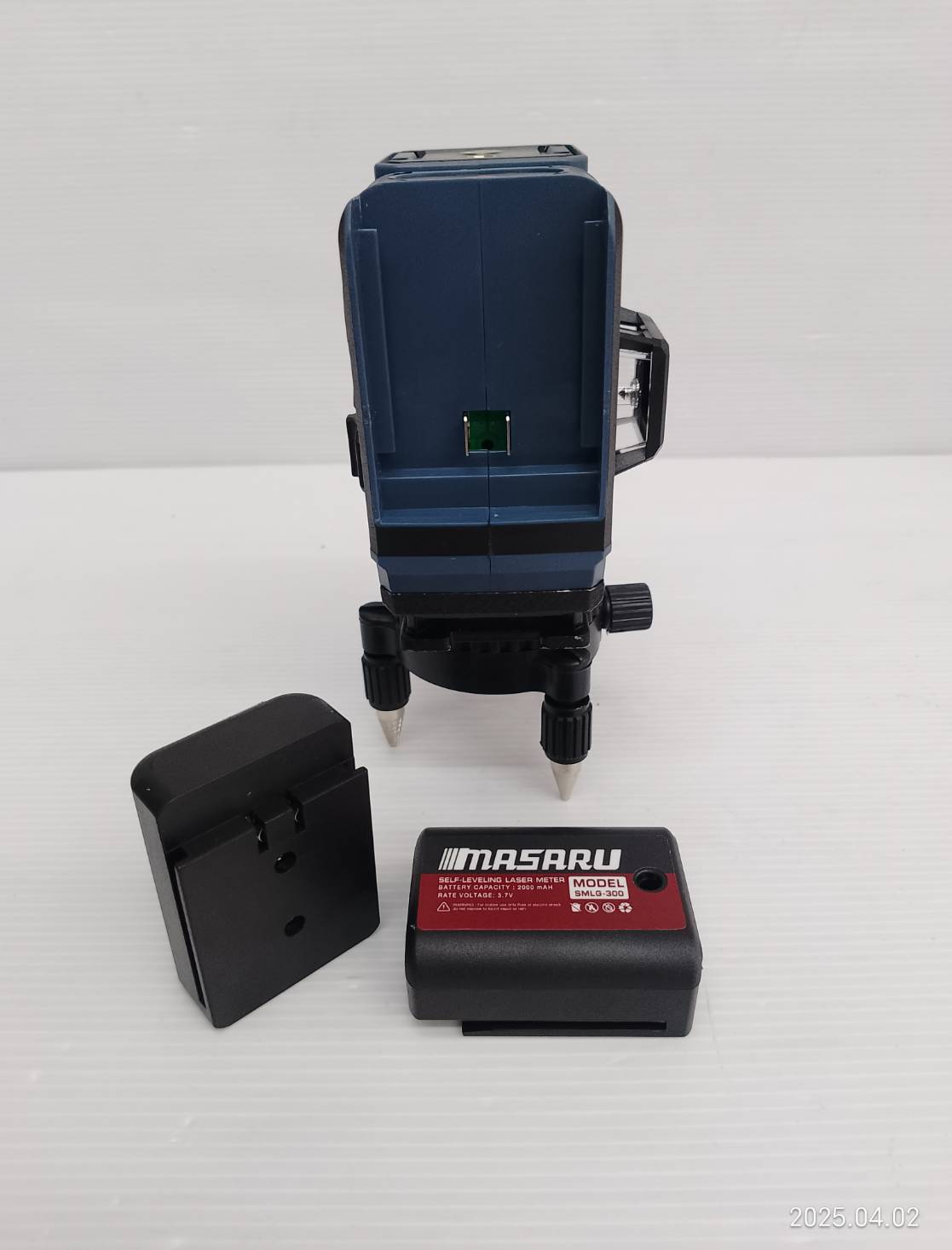 MASARU เครื่องวัดระดับเส้นสีเขียว แบบ 12 เส้น รุ่น SMLG-300 LASER LEVEL METER เลเซอร์วัดระดับ