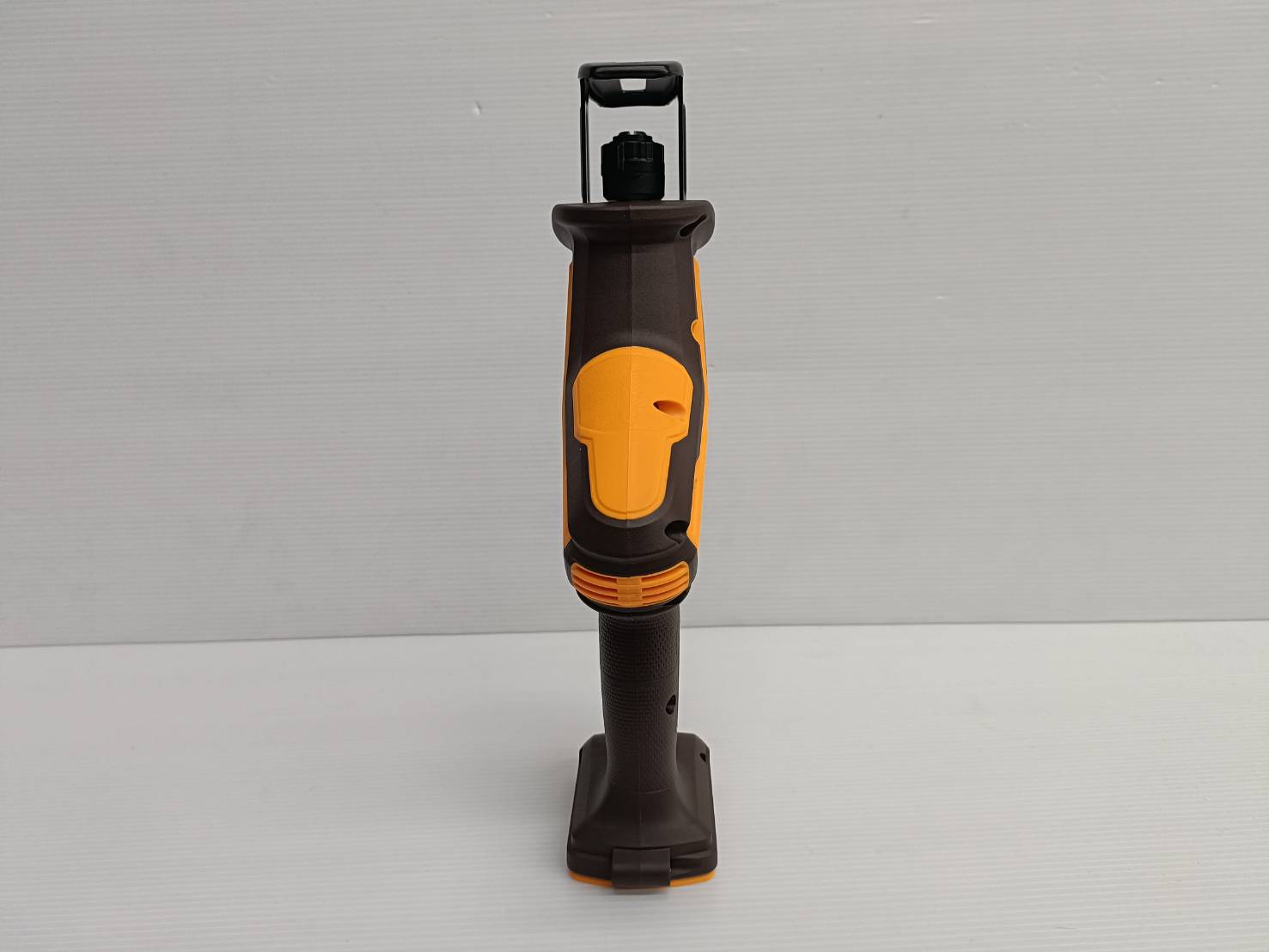 INGCO เลื่อยชักไร้สาย 20V มือเดียว รุ่น CRSLI6508 (ตัวเปล่า)