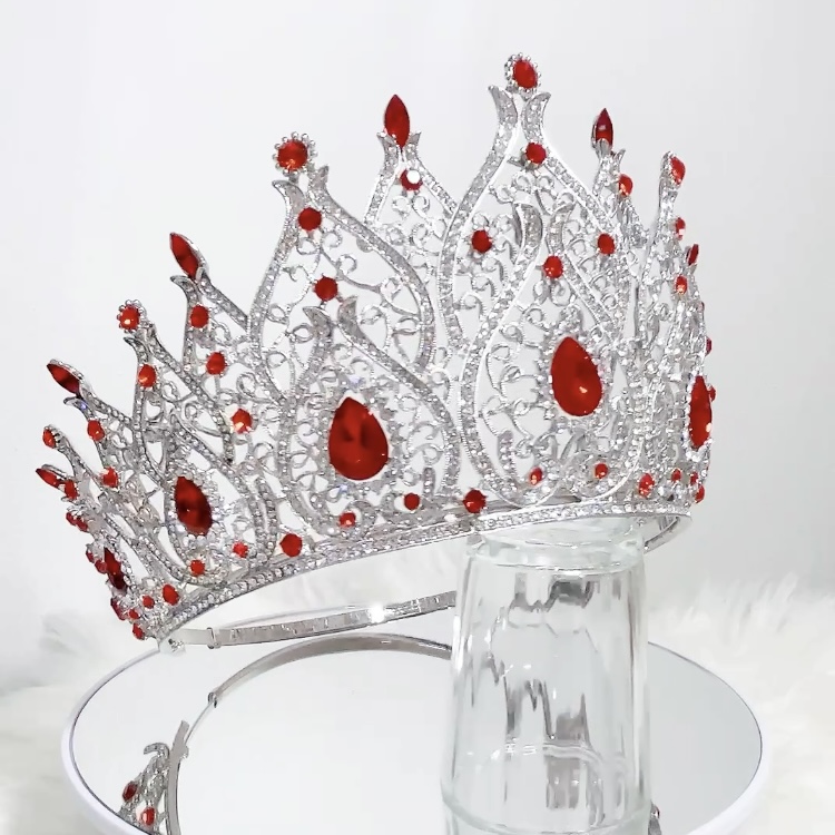 (พร้อมส่งจากไทย) มงกุฏ 115 สีแดง มงกุฎนางงาม มงกุฎเพชร มงกุฎประกวด สวยงามอลังการ ฐานมงวงกลมปรับได้ สินค้าพร้อมส่ง ไม่ต้องรอนาน งานพรีเมี่ยม