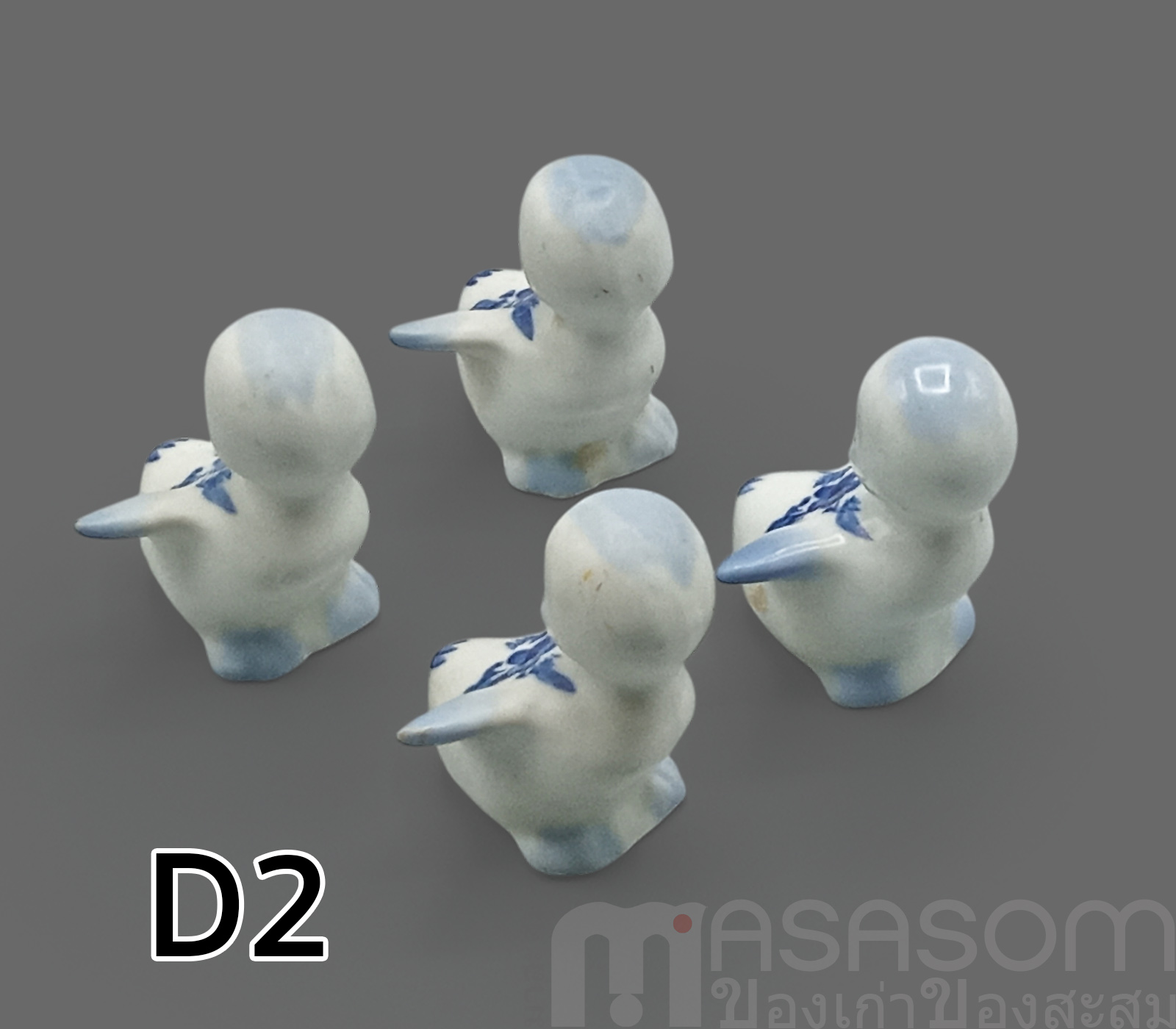 ตุ๊กตาลูกเป็ดน้อยเซรามิค