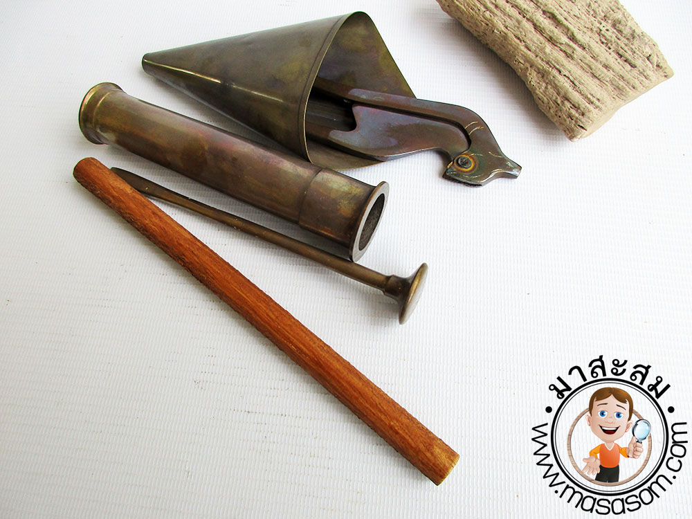 ชุดซองหมากพลูโบราณ