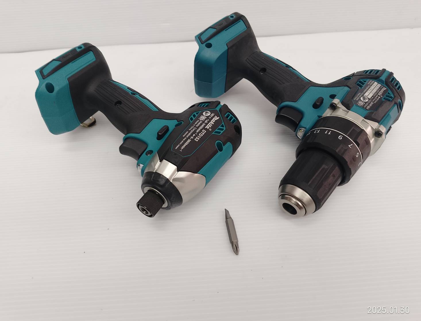COMBO KIT 18V มากีต้า MAKITA DLX2180Z (DHP484Z+DTD153Z)