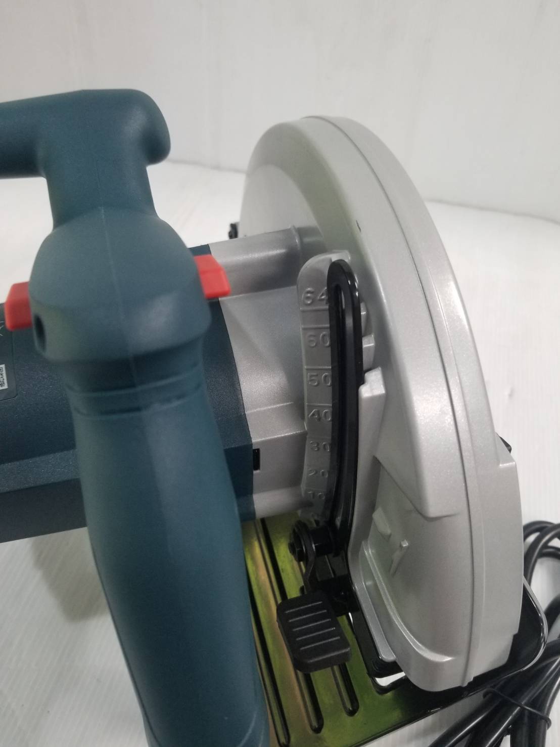 เลื่อยวงเดือน7" GKS130 BOSCH