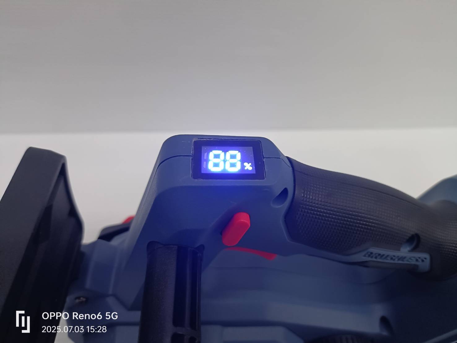 MASARU เลื่อยไฟฟ้าไร้สาย 11.5 นิ้ว 20V รุ่น SCS-420 เลื่อยตัดไม้แบตเตอรี่ ตัดไม้ขนาดใหญ่ เลื่อยโซ่ไร้สาย