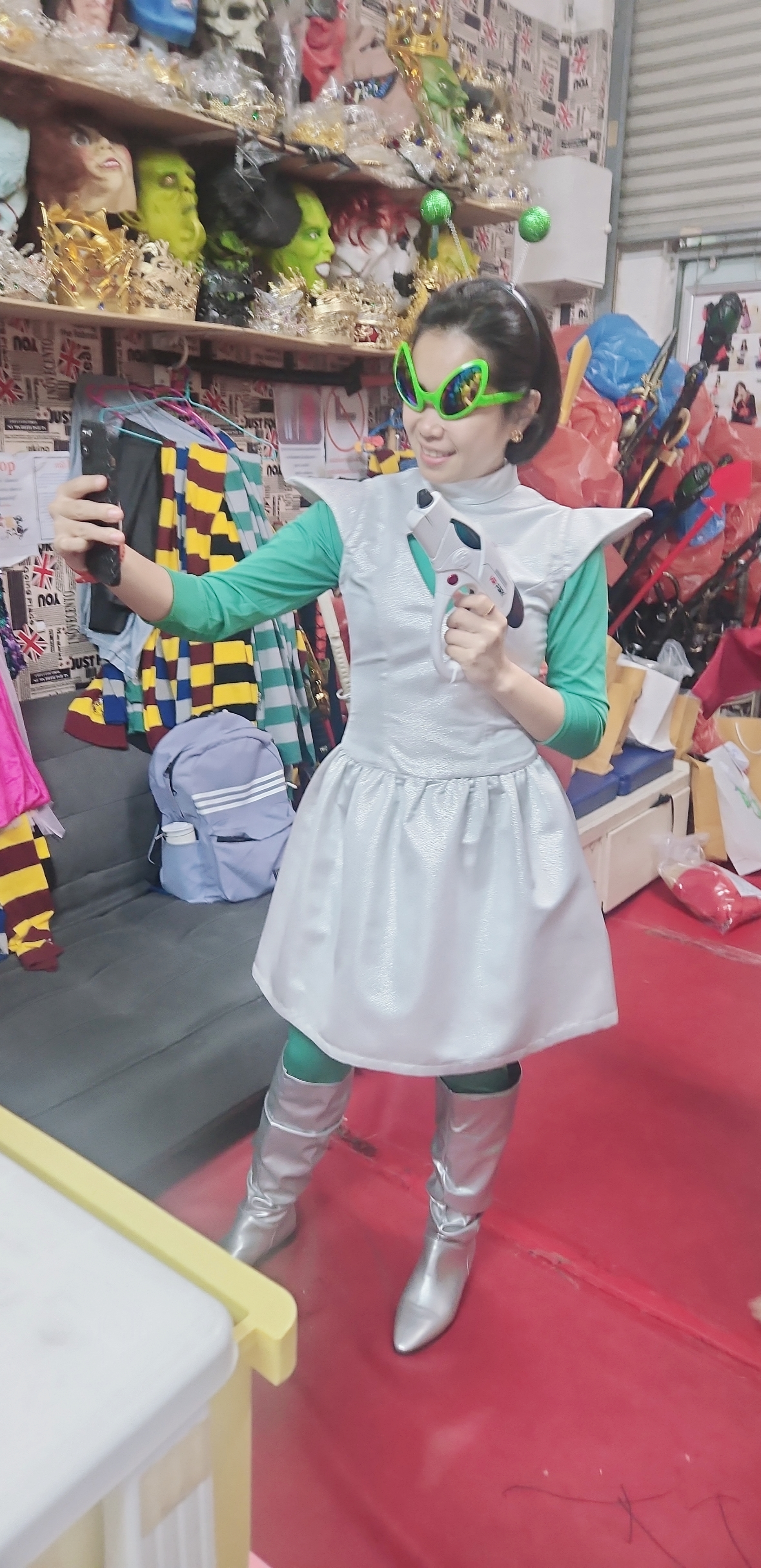 ชุดเอเลี่ยนหญิง / ชุดมนุษย์ต่างดาวหญิง / ชุดอวกาศหญิง