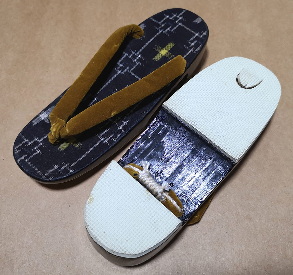 รองเท้าเกี๊ยะไม้ญี่ปุ่น size22 มือ1