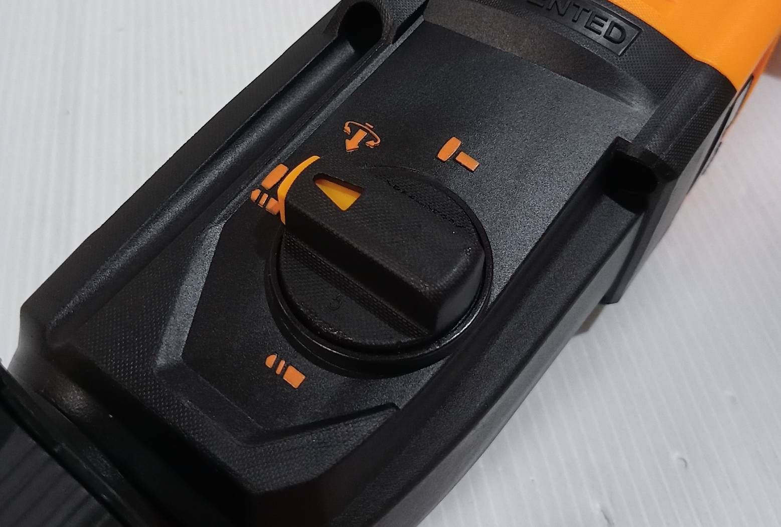 สว่านโรตารี่3ระบบ 950W RGH9528-2 INGCO