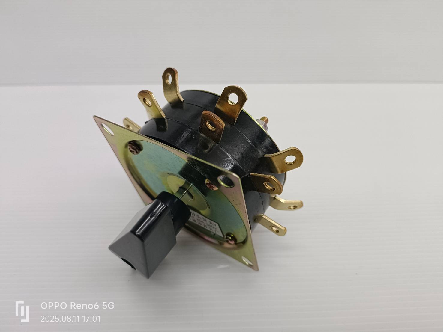 สวิตช์ตู้เชื่อม 8ขา แบบหิ้ว 160A-300A SW-BX-6-JY &KG