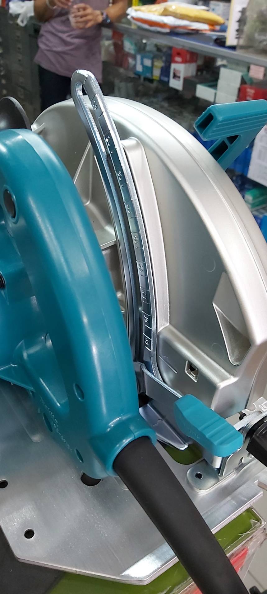 เลื่อยวงเดือน10" HS0600 MAKITA