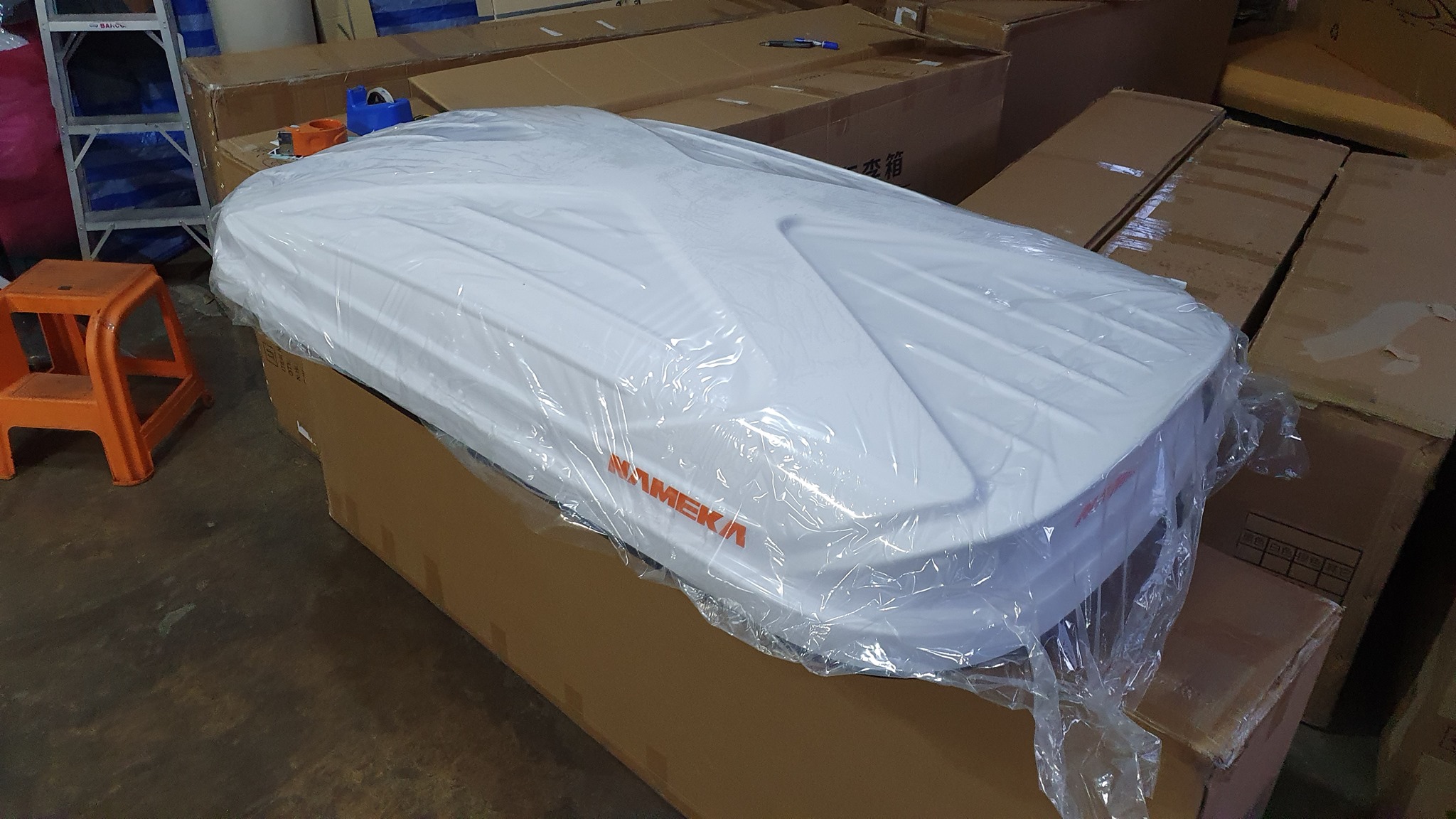 Roof Box NAMEKA Model: X-Box กล่องเก็บสัมภาระ นาเมกะ