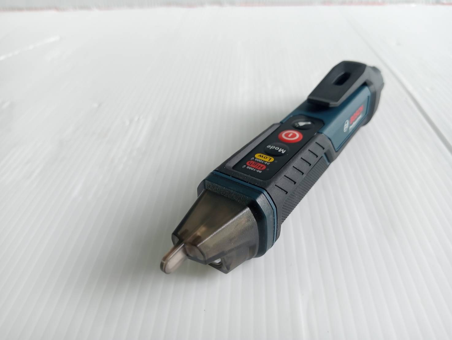 ปากกาวัดไฟ แบบไม่สัมผัส GVD1000-17 BOSCH