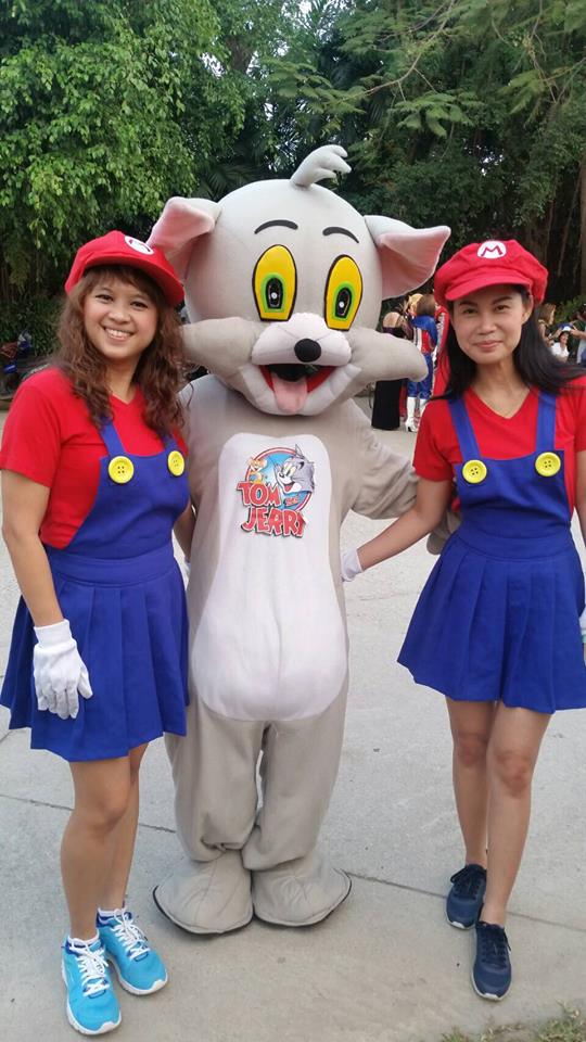 ชุดมาริโอ้หญิง