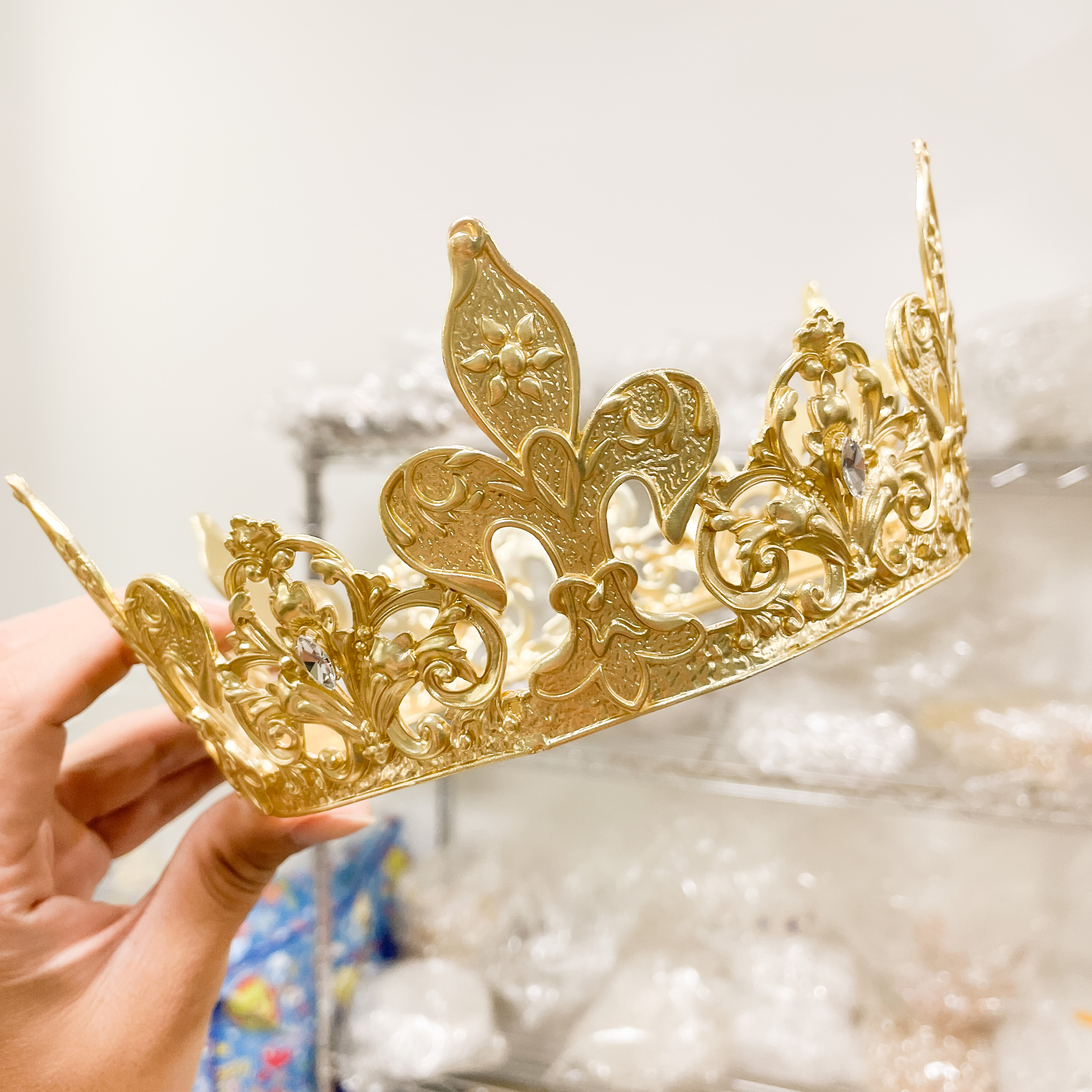 (พร้อมส่ง) มงกุฏผู้ชาย 098 เจ้าชาย พระราชา การประกวด สินค้าพร้อมส่ง ไม่ต้องรอนาน งานพรีเมี่ยม ส่งด่วนจาก จ.อุบลราชธานี