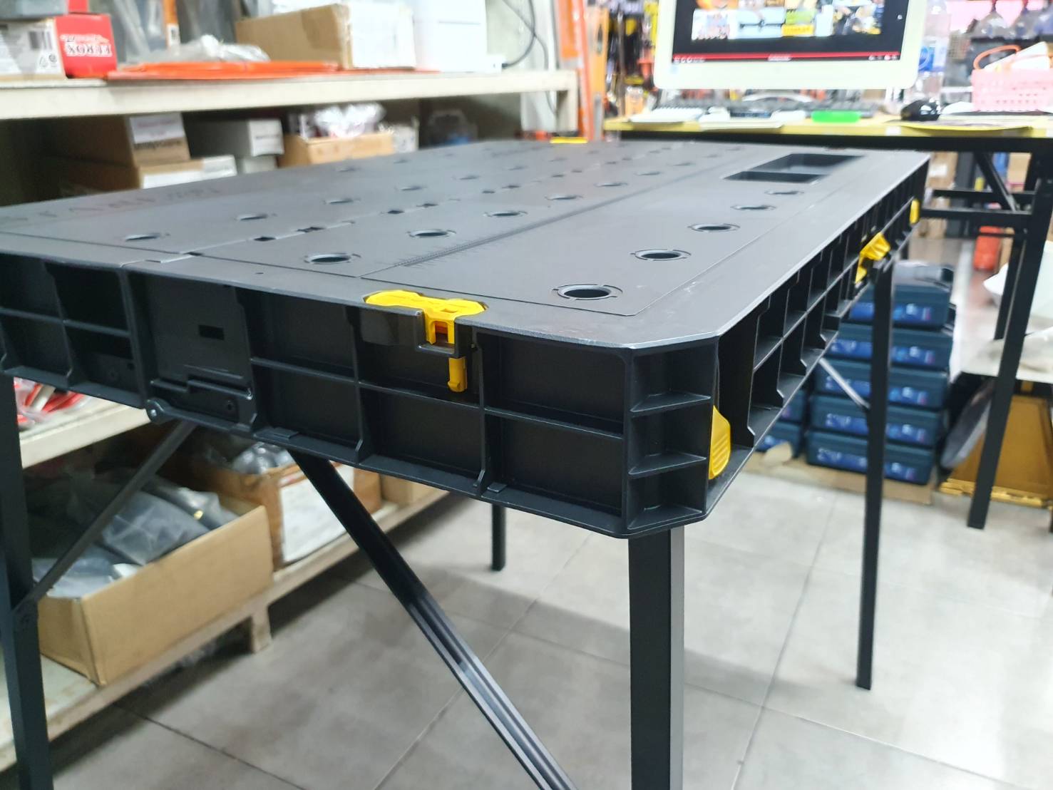 โต๊ะพับ STST83492-1 STANLEY