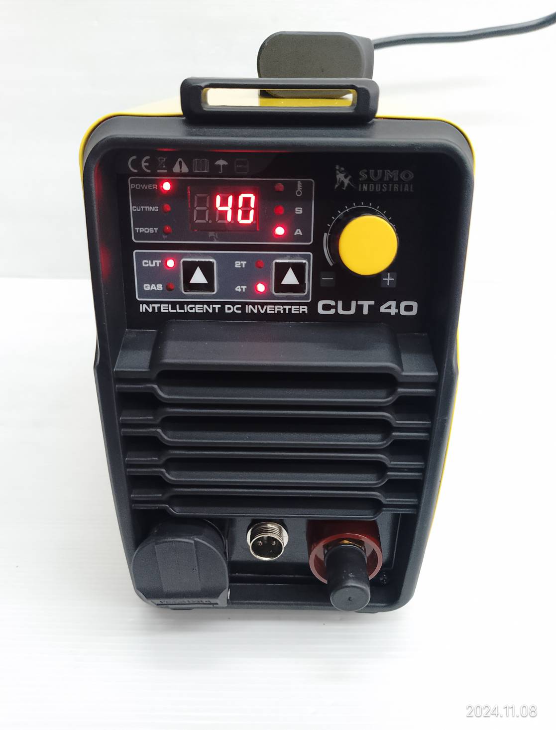 เครื่องตัดพลาสม่า CUT-40 LED SUMO