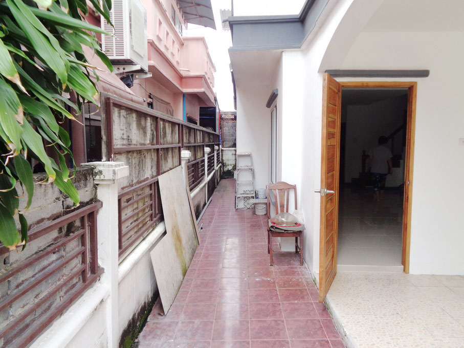 🚩 H1282 ขายทาวน์เฮ้าส์ รีโนเวท 26.1 ตารางวา หมู่บ้านเคซี รามอินทรา1 ซอยหทัยราษฎร์39 ใกล้สวนสัตว์เปิดซาฟารีเวิลด์ ใกล้วัดแป้นทอง 2.25 ล้าน ฟรีค่าโอน