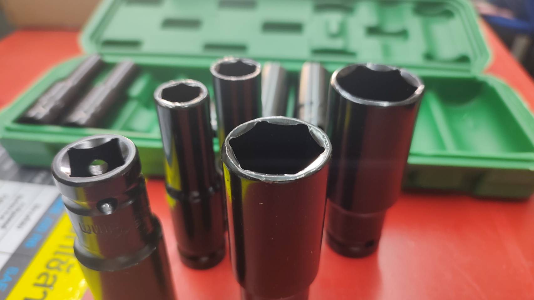 ลูกบล๊อกยาว1/2 10ชิ้น 8-24mm. YC355-HT0039