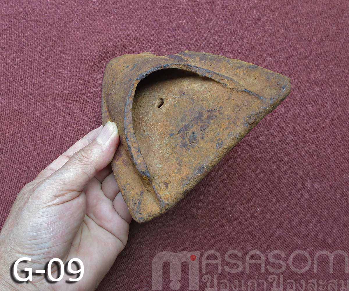 ผาลไถโบราณอายุนับร้อยปี