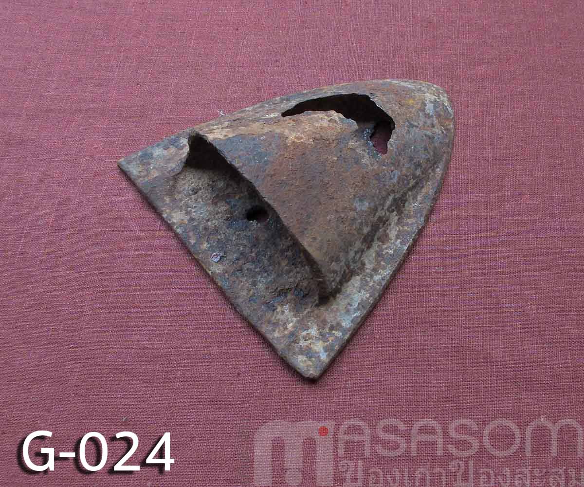 ผานไถโบราณอายุนับร้อยปี