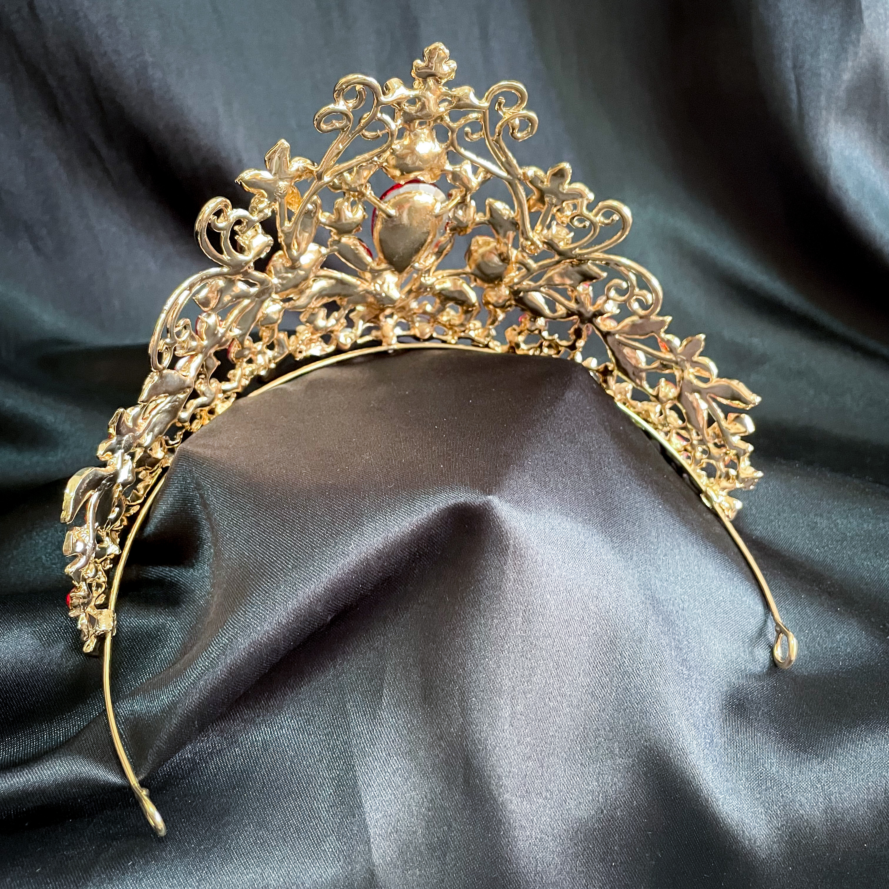 (พร้อมส่ง) เทียร่า 316 สีแดง เทียร่า มงกุฎนางงาม งานสวย QC เพชรทุกเม็ด