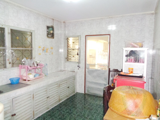 H1204 ขายบ้านเดี่ยว 102 ตารางวา ซอยบุญคุ้ม ลำลูกกาคลอง1 ติดถนนสาธารณะกว้าง 12 เมตร เหมาะพักอาศัยหรือทำธุกิจ