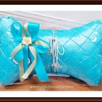 หมอนใบชา สามเหลี่ยมใหญ่ สูง 8 นิ้ว กว้าง 14 นิ้ว