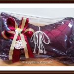 หมอนใบชา สามเหลี่ยมใหญ่ สูง 8 นิ้ว กว้าง 14 นิ้ว