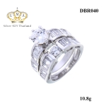 แหวนคู่เพชร ประดับเพชรCZ บางคนอาจจะคิดว่าแหวนเพชรนั้นเหมาะสำหรับการใส่วงเดียวเท่านั้น แต่ว่าเราสามารถนำแหวนเพชรมาสแตคใส่ซ้อนใส่คู่กันก็ทำให้ดูเก๋ยิ่งขึ้นค่ะ เพื่อให้เราไม่เอาท์ และไม่ให้เป็นการตกเทรนด์