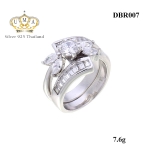 แหวนคู่ ประดับเพชรCZ แหวนดอกไม้ สแตคแบบซ้อน 2 ดูมีสไตล์เก๋ไปอีกแบบน๊า เพื่อให้เราไม่เอาท์ เพื่อไม่ให้เป็นการตกเทรนด์