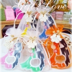 ที่เปิดขวดMagnet ลายบ่าวสาวชุดแต่งงาน แพคถุงผ้าแก้ว