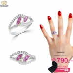 แหวนเงิน ประดับเพชร CZ แหวนทรงเกลียว ประดับเพชรสี่เหลี่ยมสีชมพูเคียงคู่เพชรกลมขาว แวววับงามจับใจ ชิ้นงานมีความละเอียด ประณีต สวยงาม